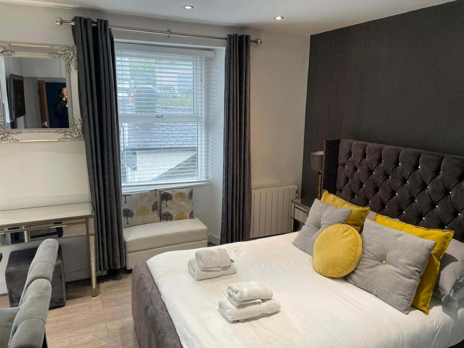 Heart Of Bowness Apartment Luaran gambar